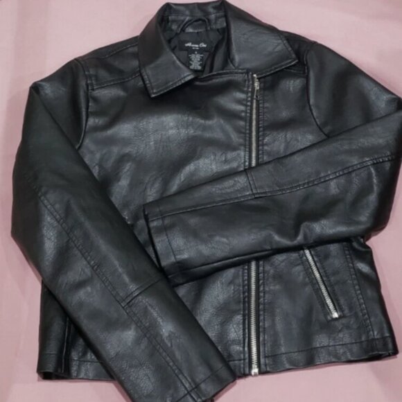 Anna Cai New York Short Black Faux Leather Jacket Zipper Pockets & Sleeves SZ S - Picture 1 of 5